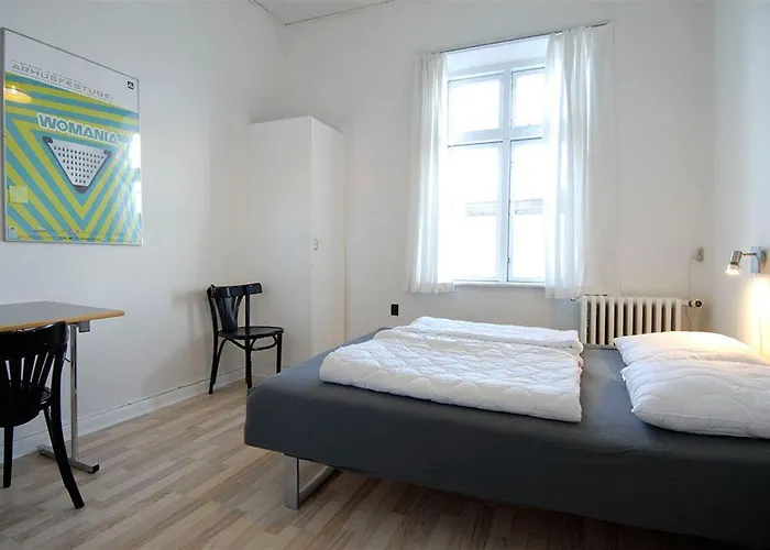 Hostal Hostel City Sleep-In *